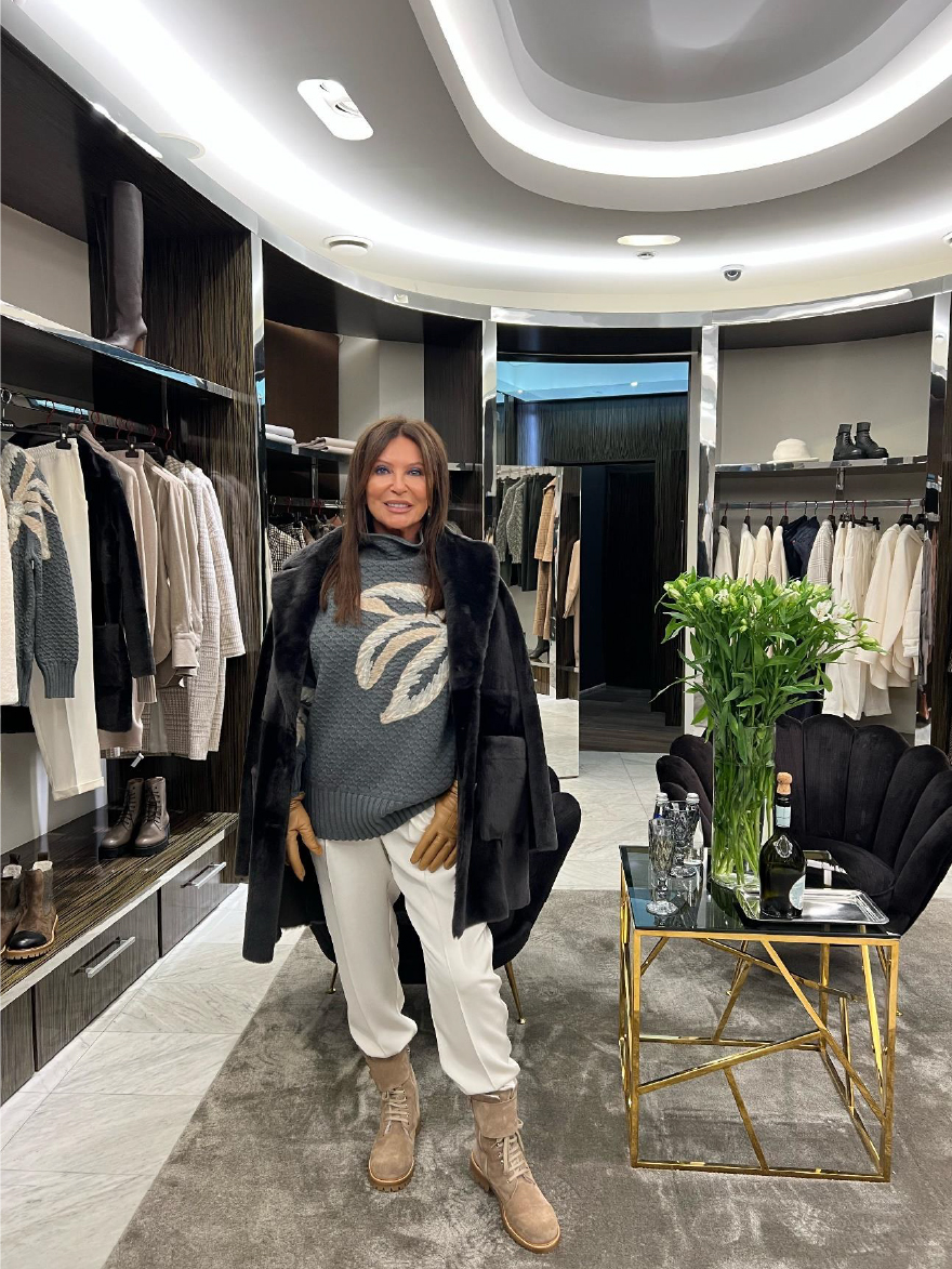 Ирина Оганова рекомендует заглянуть в бутики BRONKA FASHION Ирина Оганова рекомендует заглянуть в бутики BRONKA FASHION