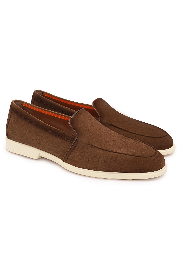 Коричневый